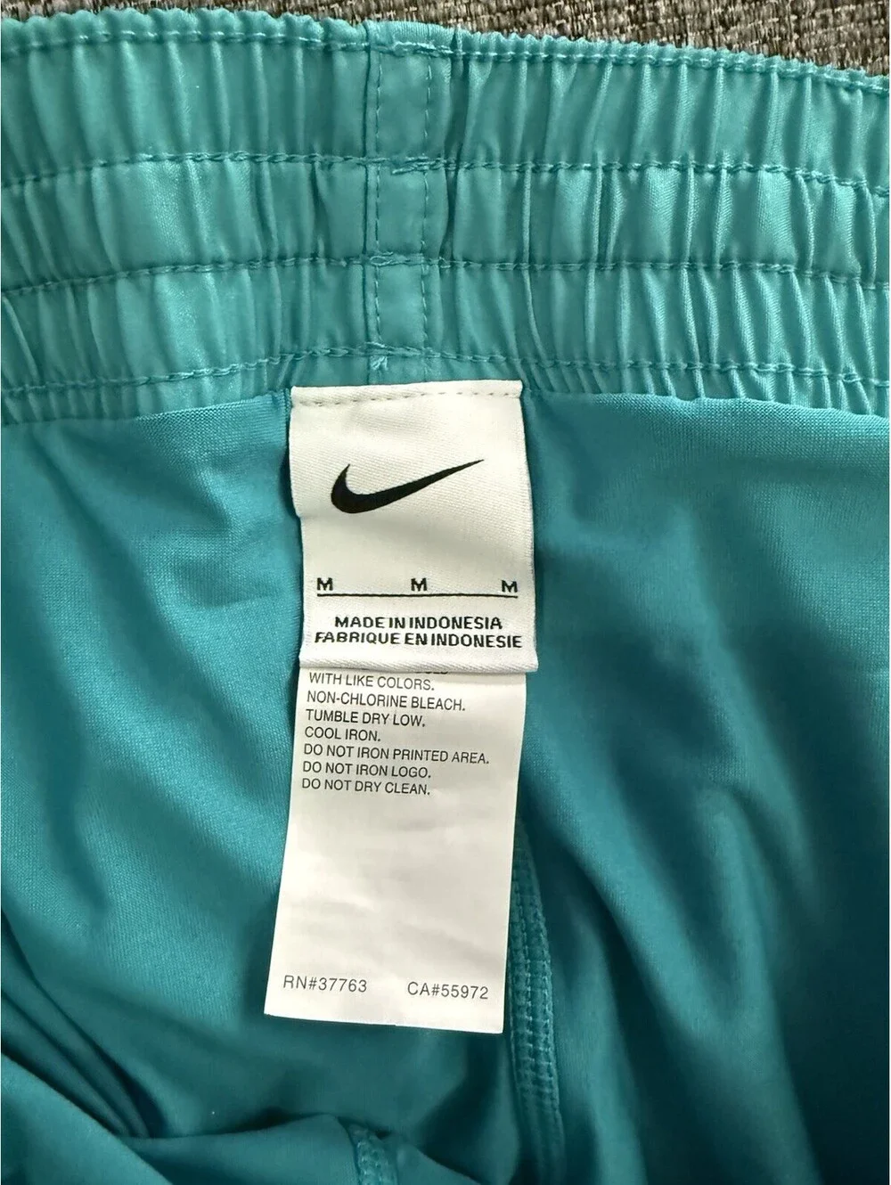 Nike new tags
